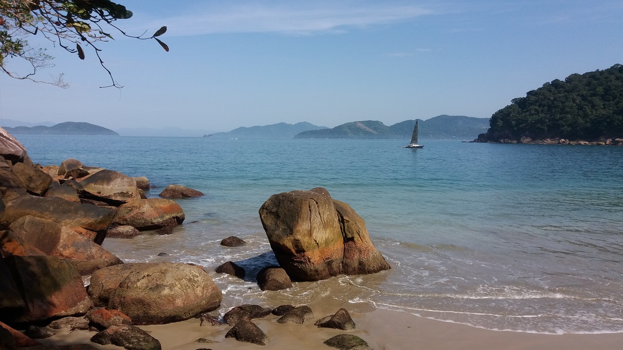 Praia das 7 Fontes - Acesso terrestre por trilha