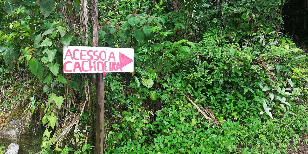 Acesso a Cachoeira da Escada