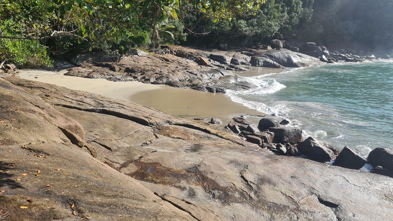 Praia de Surutuba - Acesso terrestre somente por trilha