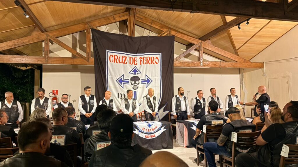 Cruz de Ferro Moto Clube - Imagem de @analemaeventos
