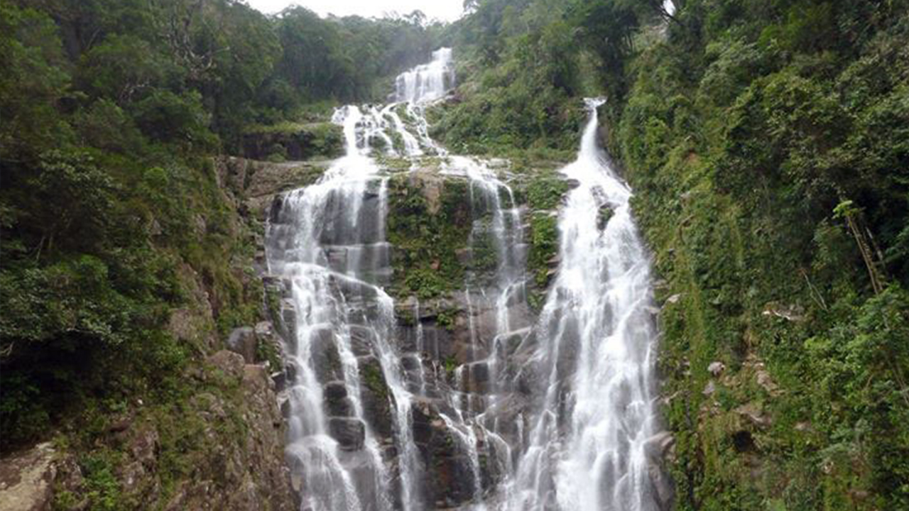 Sabia que a maior cachoeira do estado de SP fica em Ubatuba?