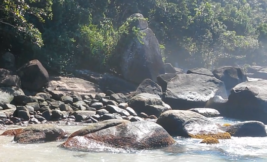 Praia-das-Conchas-Pedra-do-Monge
