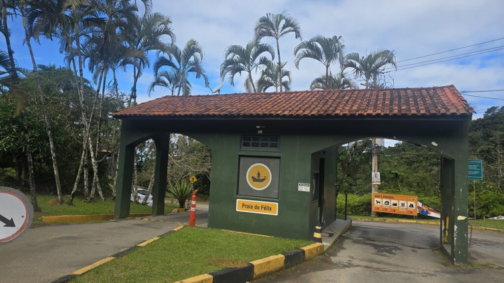 Portal de Acesso a Praia do Félix