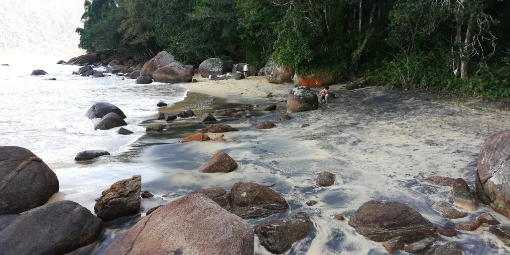 Praia do Oeste e a Areia Monazítica