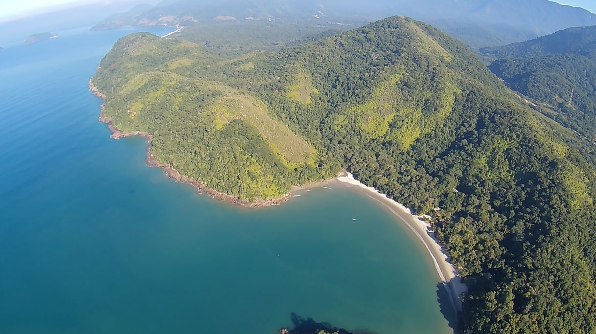 Praia da Justa e Praia da Puruba ao fundo