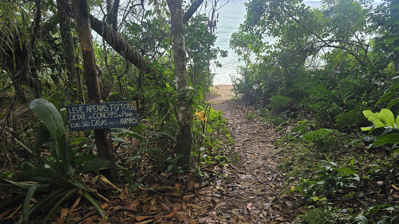 Trilha Praia do Félix – Praia das Conchas