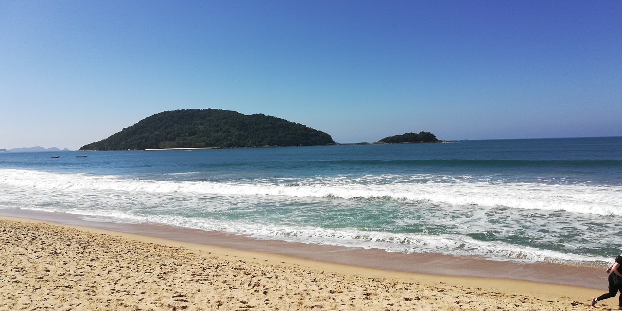 Praia do Prumirim