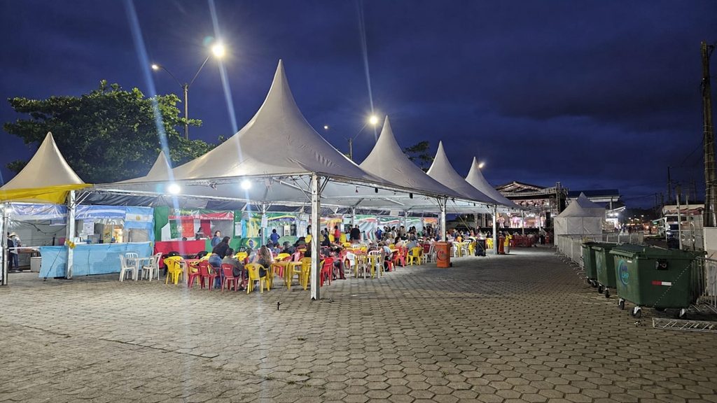 Feira das Nações em Ubatuba