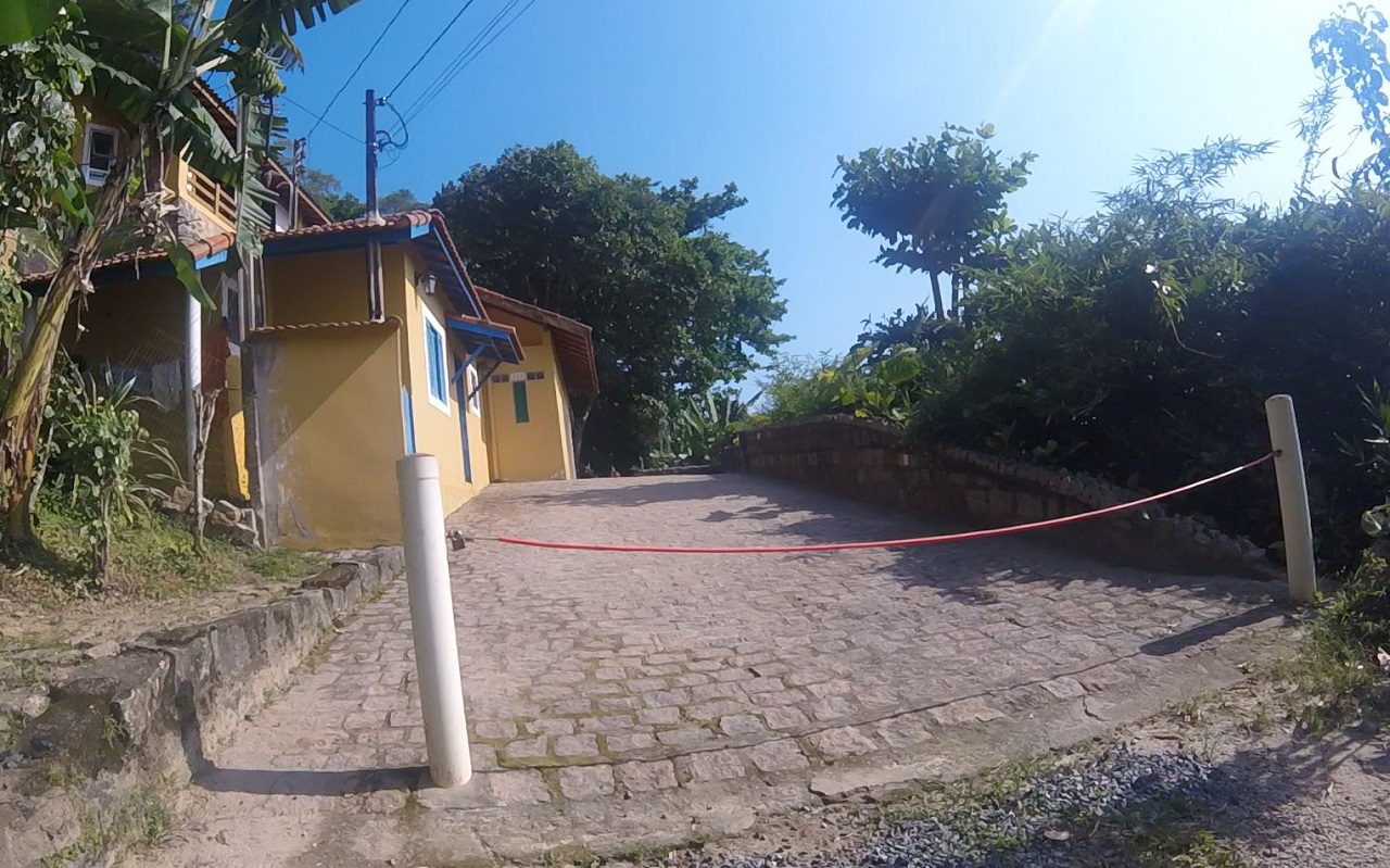 Inicio da Trilha para Praia de Fora