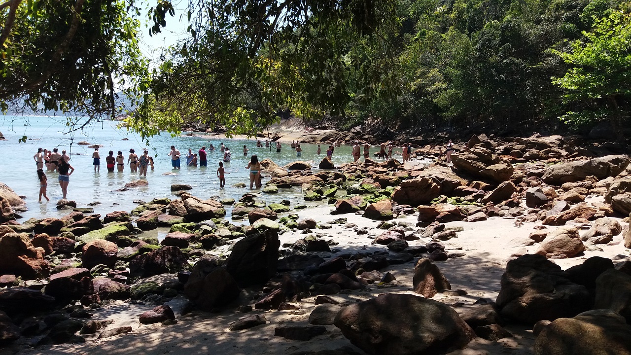 Prainha da Fortaleza com a maré baixa