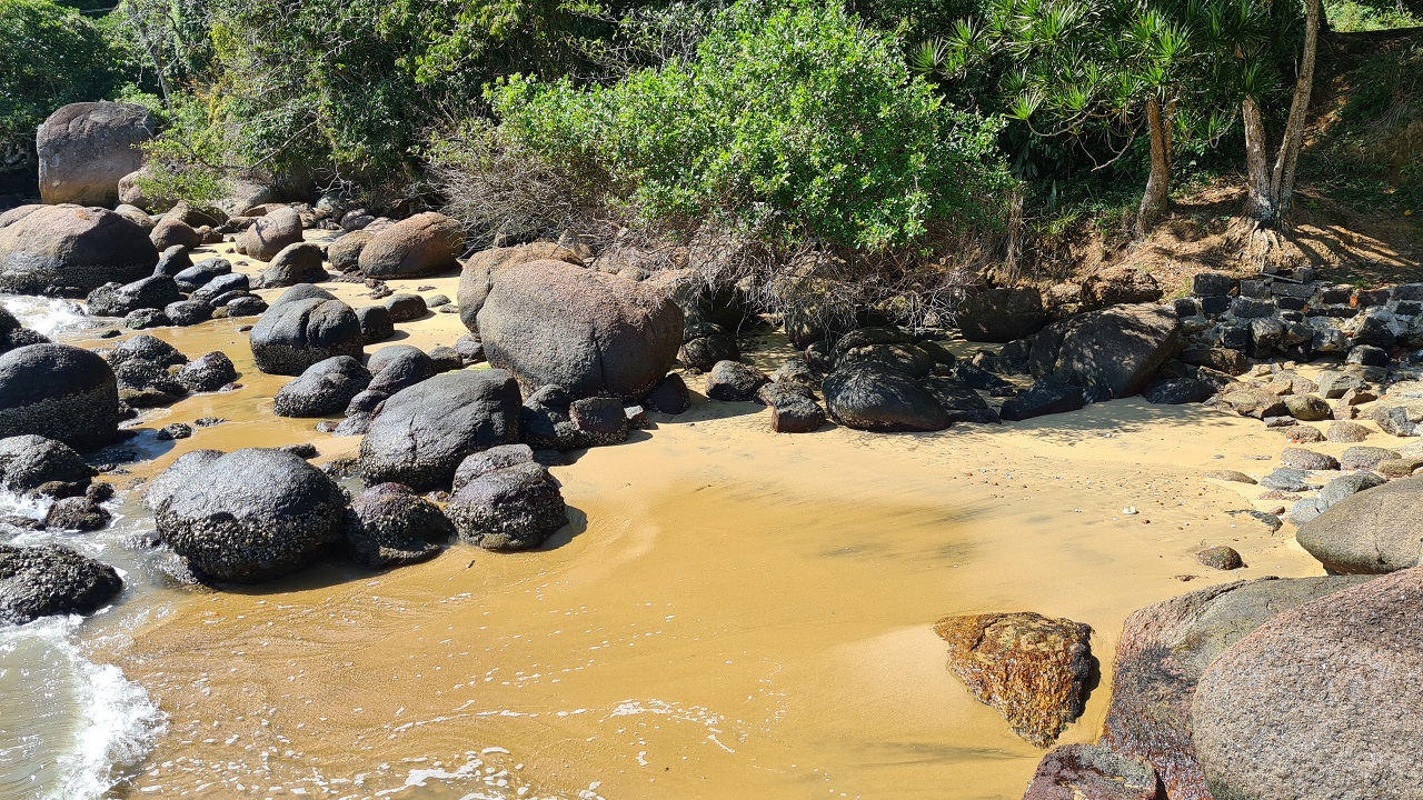 Praia do Morcego - Morceguinho