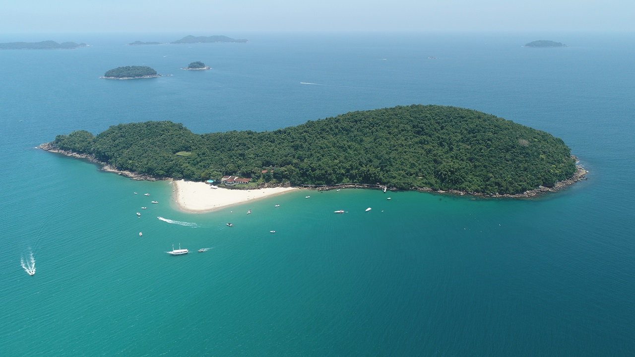 Praia da Ilha dos Porcos -  Imagem de @brunoamirimagens