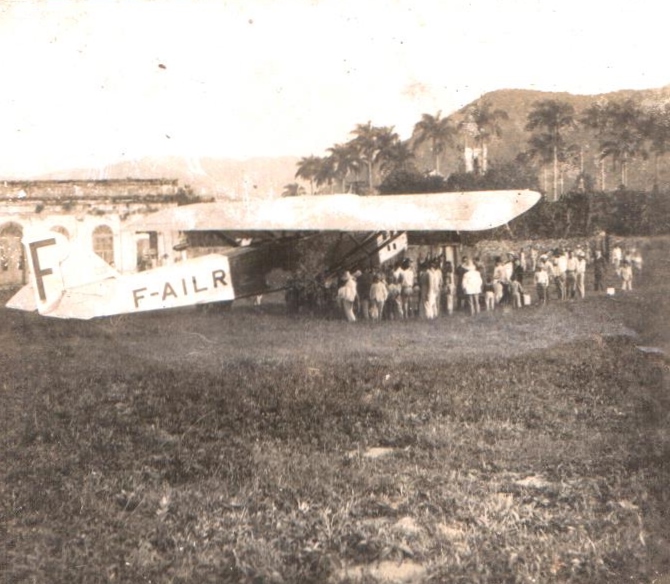 Pouso do avião em 1933 em Ubatuba