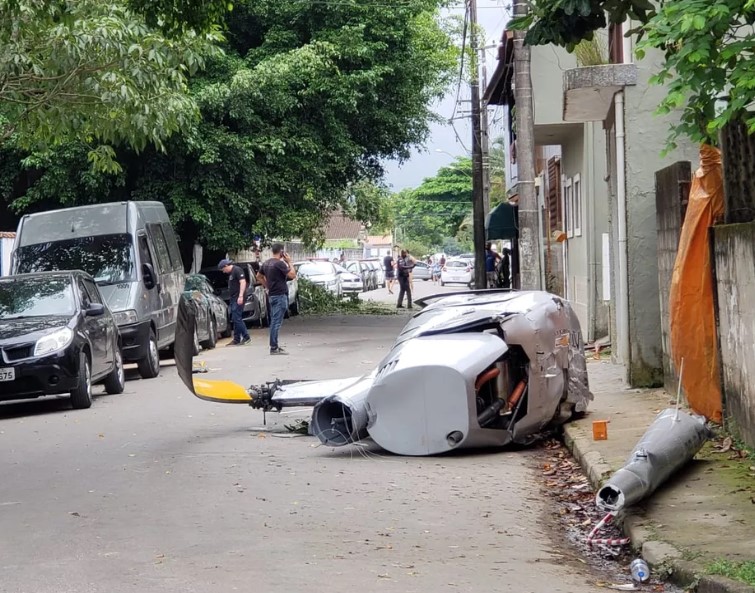 Helicóptero que caiu em Ubatuba — Foto de Wilson Araújo /  TV Vanguarda