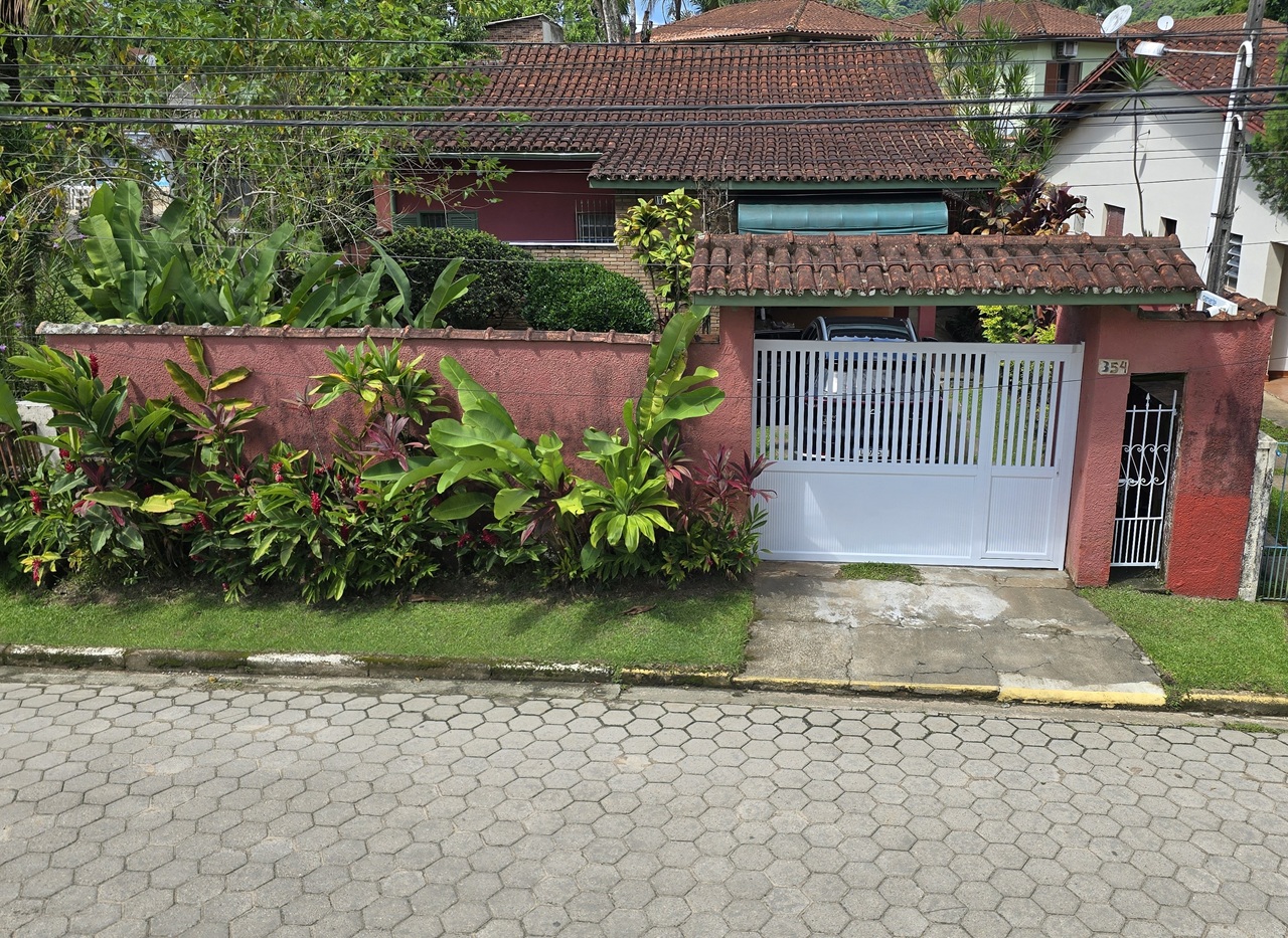 Casa na Praia do Lázaro