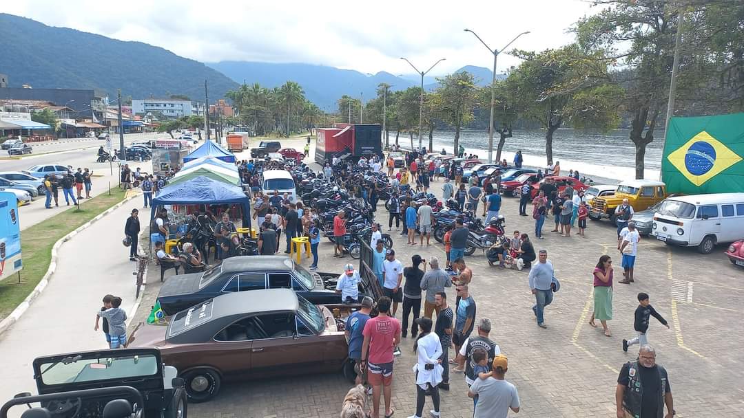 Encontro Ubatuba de Carros Antigos