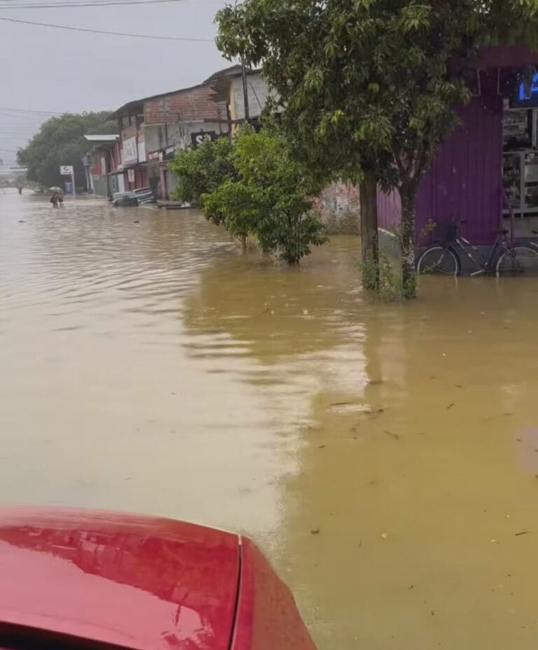 Inundação em Ubatuba - Imagem de @brunoamirimagens