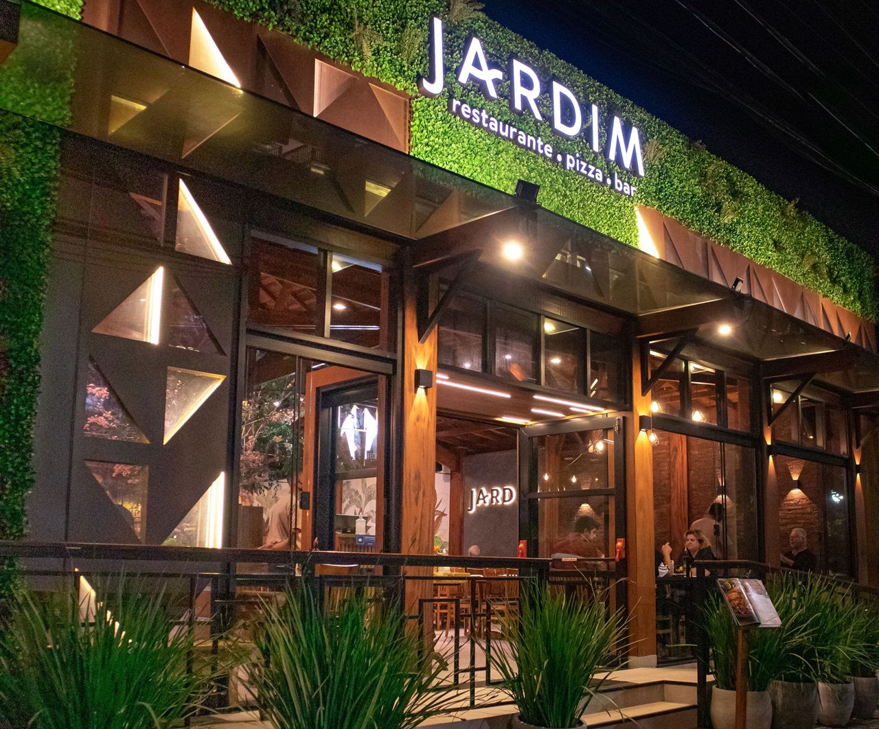 Restaurante Jardim Ubatuba 