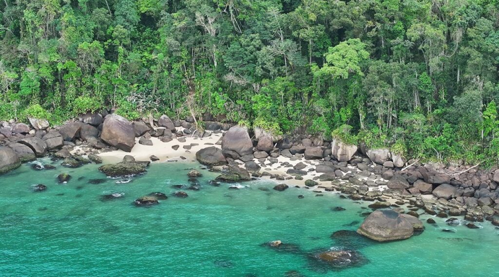Praia Bravinha de Itamambuca