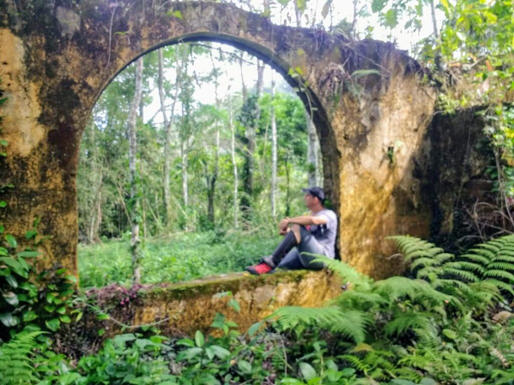 Ruínas da Fazenda Jundiaquara -
