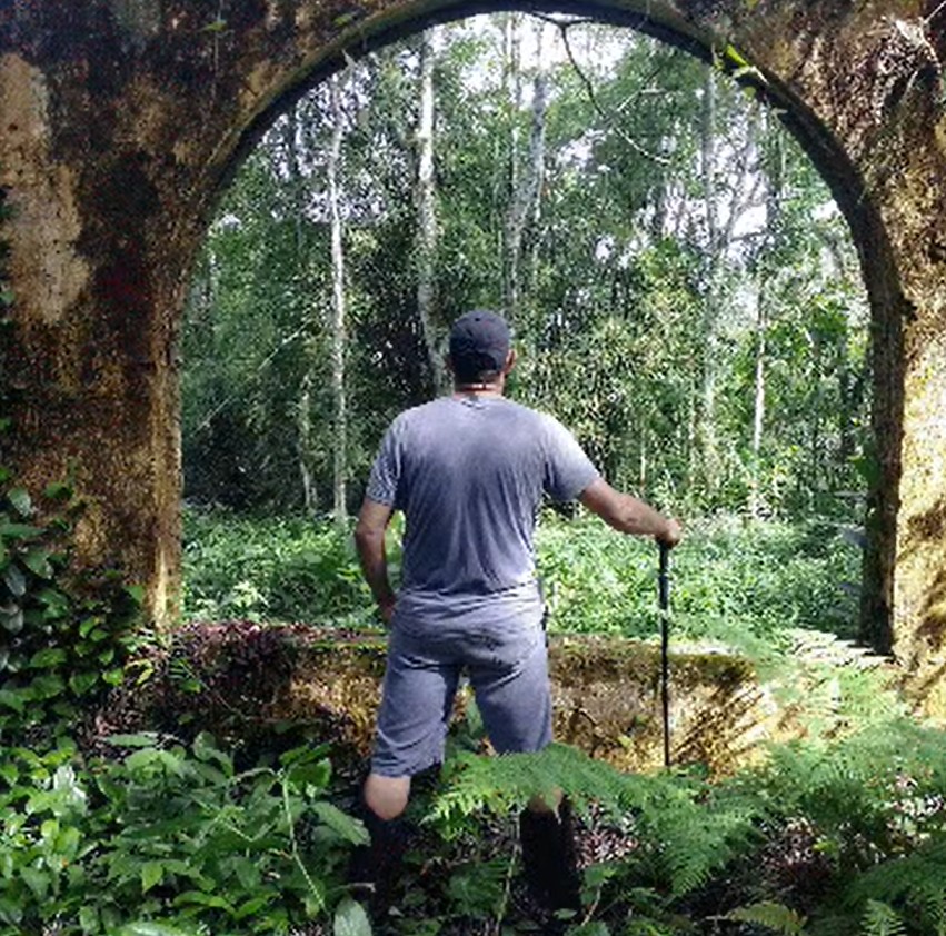Ruínas da Fazenda - Imagem de @cristiano_trilhas