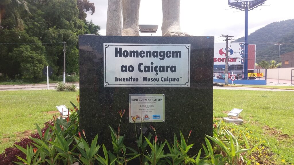 Monumento ao Caiçara