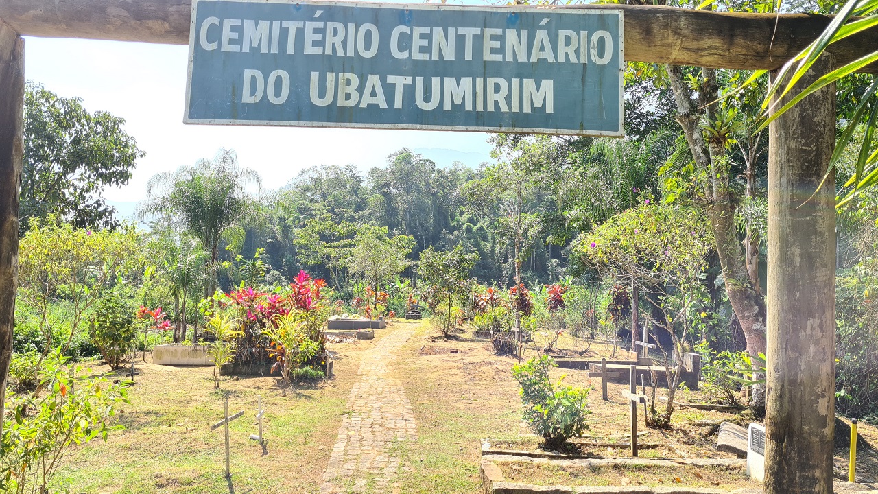 Cemitério Centenário do Ubatumirim - Estaleiro