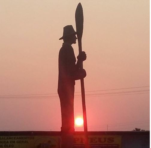 Estátua "O Caiçara"